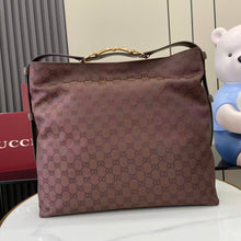 Load image into Gallery viewer, Beatrix Tote
