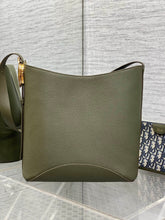 Load image into Gallery viewer, Bucket Bag
