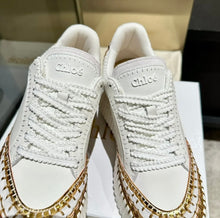 Load image into Gallery viewer, Nama Sneakers
