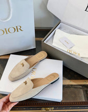 Load image into Gallery viewer, Suede Loafers
