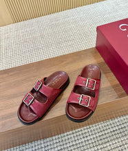 Load image into Gallery viewer, GG Sandals
