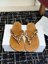 Load image into Gallery viewer, Leather Sandals
