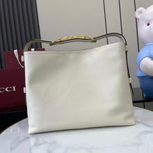 Load image into Gallery viewer, Beatrix Tote
