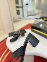 Load image into Gallery viewer, Leather Sandals
