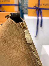 Load image into Gallery viewer, Multi Bag
