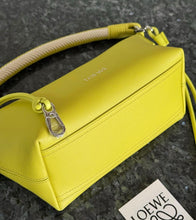 Load image into Gallery viewer, Cala Mini Bag
