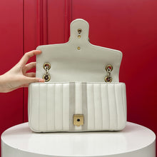 Load image into Gallery viewer, Marmont Small Shoulder Bag
