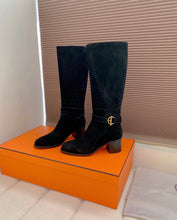 Load image into Gallery viewer, Suede Boots
