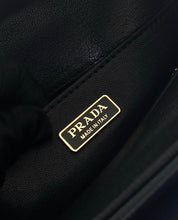 Load image into Gallery viewer, Explore Tote
