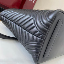 Load image into Gallery viewer, Marmont Tote
