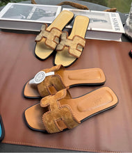 Load image into Gallery viewer, Oran Sandals
