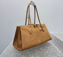 Load image into Gallery viewer, Tackle Tote
