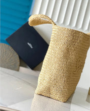 Load image into Gallery viewer, Raffia Tote
