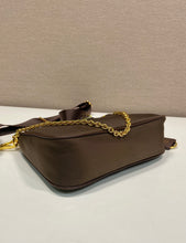 Load image into Gallery viewer, Re Edition Pochette
