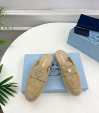 Load image into Gallery viewer, Suede Mules
