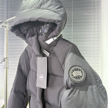 Load image into Gallery viewer, Junction Parka

