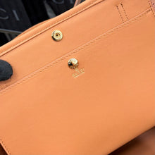 Load image into Gallery viewer, Tribeca Tote
