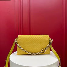 Load image into Gallery viewer, Medium Chain Bag
