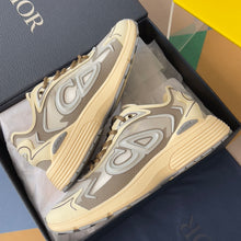 Load image into Gallery viewer, B30 Trainers
