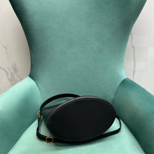 Load image into Gallery viewer, Y Bucket Bag
