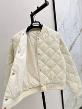 Load image into Gallery viewer, The Cube Reversible Jacket
