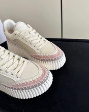 Load image into Gallery viewer, Nama Sneakers
