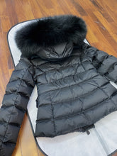 Load image into Gallery viewer, Grenoble Jacket
