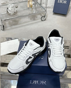 B30 Trainers