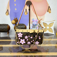 Load image into Gallery viewer, Pochette Accessories
