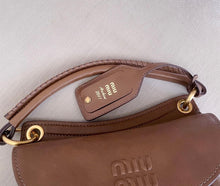 Load image into Gallery viewer, Rendezvous Small Bag
