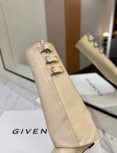 Load image into Gallery viewer, Shark Boots
