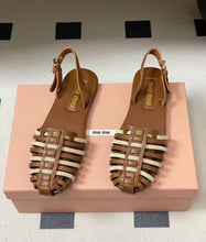 Load image into Gallery viewer, Leather Sandals
