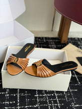 Load image into Gallery viewer, Leather Sandals
