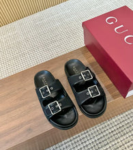 Load image into Gallery viewer, GG Sandals
