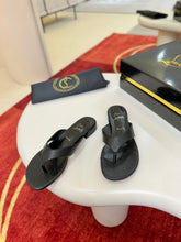 Load image into Gallery viewer, Leather Sandals
