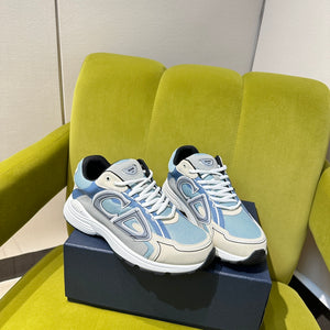 B30 Trainers