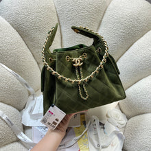 Load image into Gallery viewer, CC Hobo
