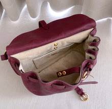 Load image into Gallery viewer, Rendezvous Small Bag
