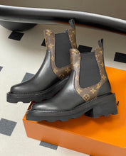 Load image into Gallery viewer, Beaubourg Boots
