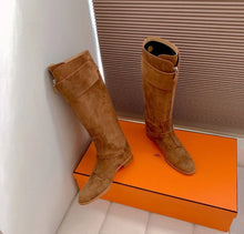 Load image into Gallery viewer, Suede Boots
