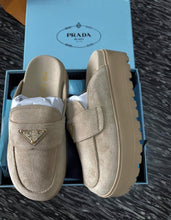 Load image into Gallery viewer, Suede Mules
