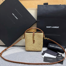 Load image into Gallery viewer, Le 37 Mini
