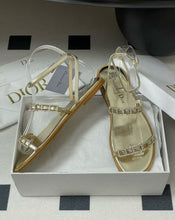 Load image into Gallery viewer, Diorissime Sandals
