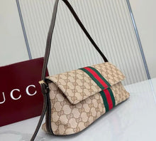 Load image into Gallery viewer, Madison Shoulder Bag
