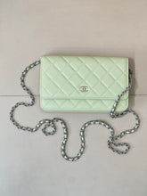 Load image into Gallery viewer, Caviar Woc
