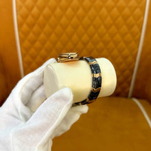 Load image into Gallery viewer, Serpenti Watch
