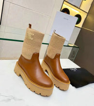 Load image into Gallery viewer, Leather Boots
