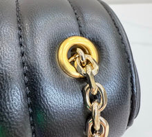 Load image into Gallery viewer, Marmont Small Shoulder Bag
