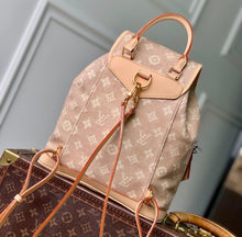 Load image into Gallery viewer, Montsouris Backpack
