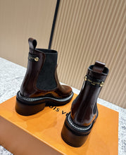 Load image into Gallery viewer, Beaubourg Boots
